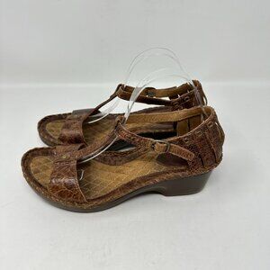 ARIAT Shalimar Brown Leather T-Strap Wedge Heeled Gladiator Sandal